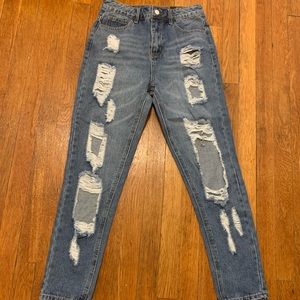 Ripped Boyfriend Jeans